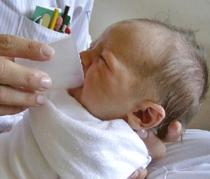 отпаиваем грудничка